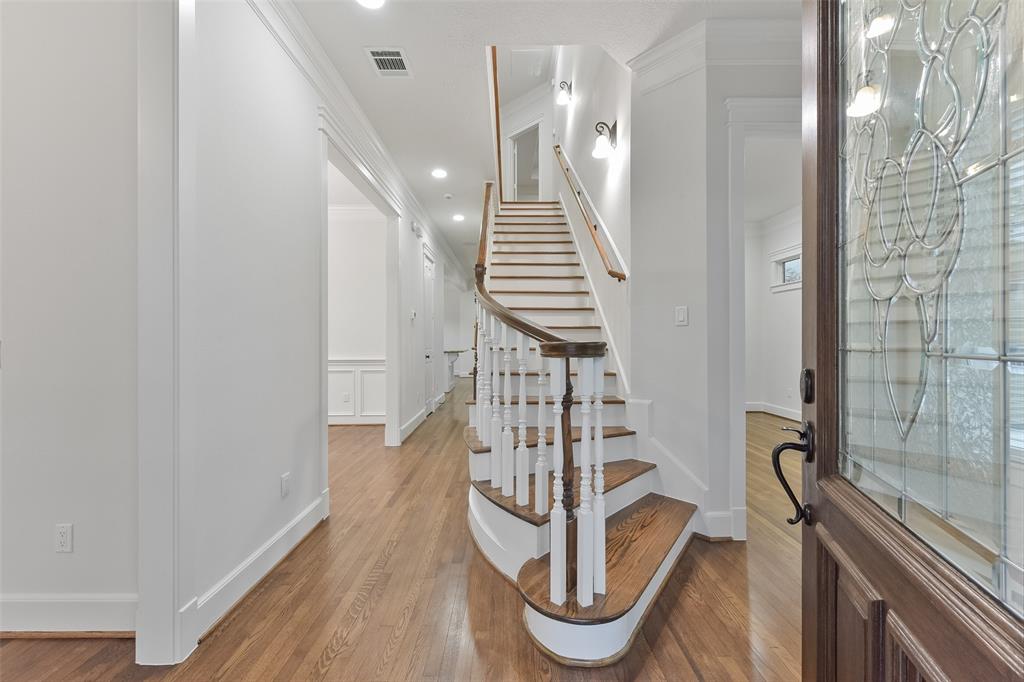 450 W 16th Street