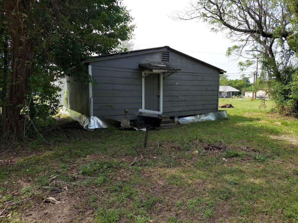 108 E Mcgee Road, New Boston, Texas image 3