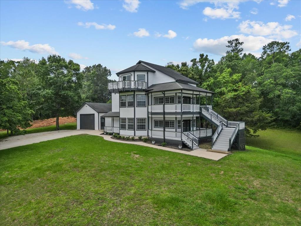 401 Paradise Drive, Coldspring, Texas image 6