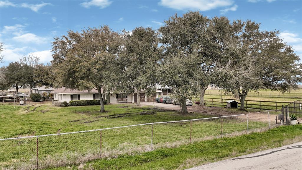 6720 Kacal Road, Beasley, Texas image 5
