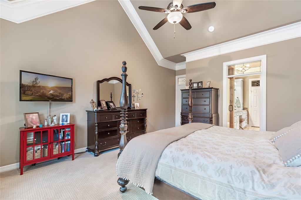 2002 Hickory Park Drive, Kingwood, Texas image 16