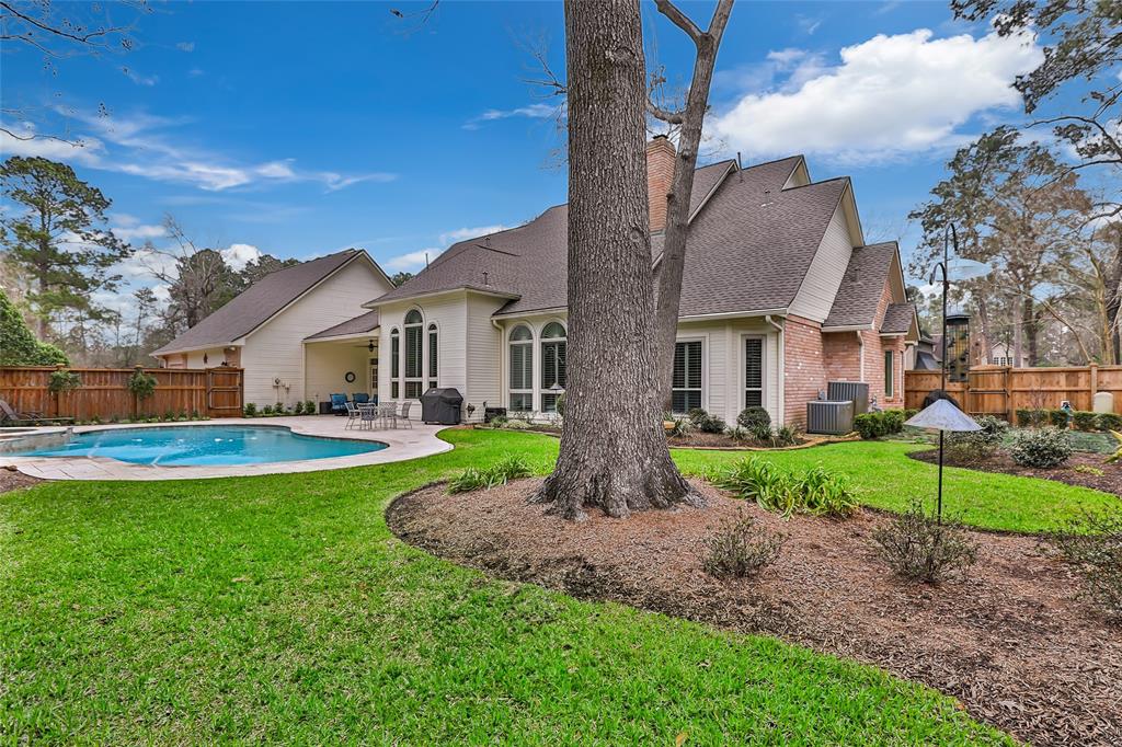2002 Hickory Park Drive, Kingwood, Texas image 37