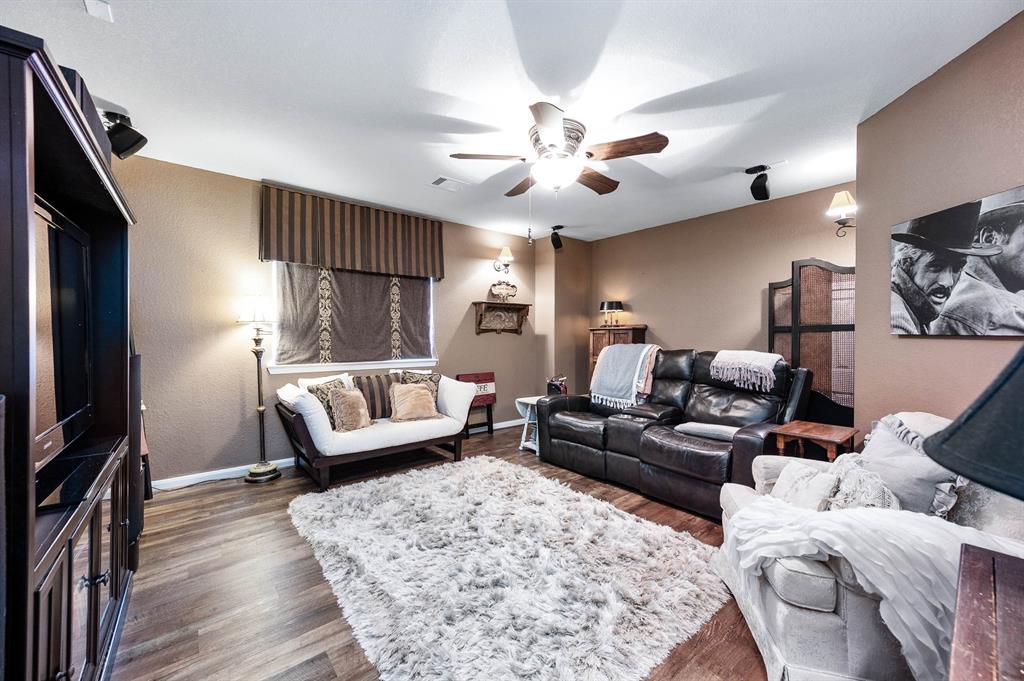 2339 Crescent Water, Rosenberg, Texas image 27