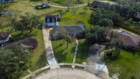 A home in Lake Jackson