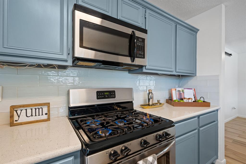 4309 Kingfish Drive, Seabrook, Texas image 13
