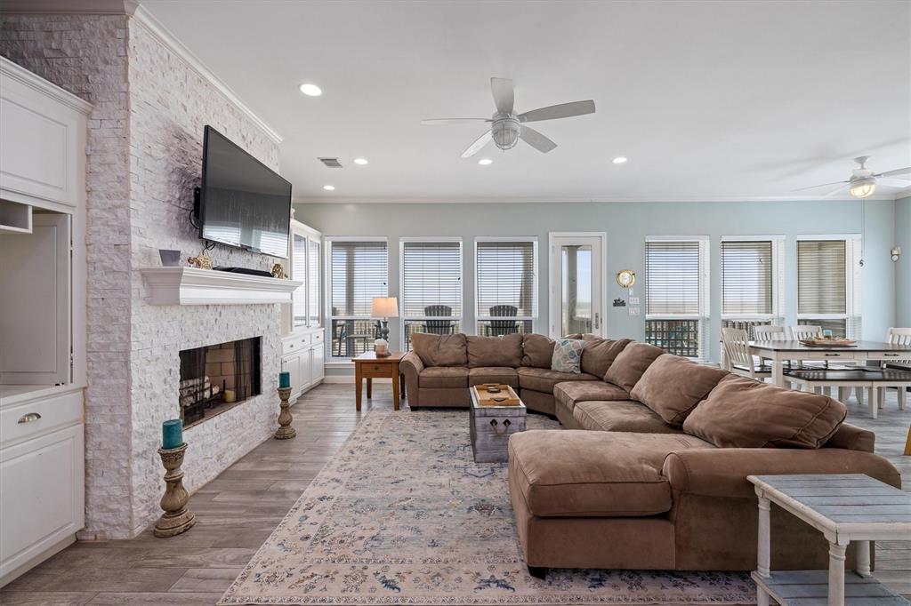 19427 Shores Drive, Galveston, Texas image 18