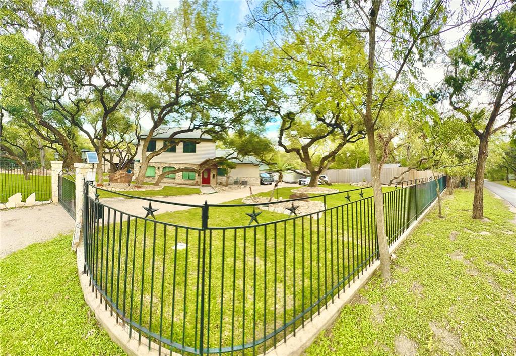 19412 Greenhill Drive, Helotes, Texas image 4