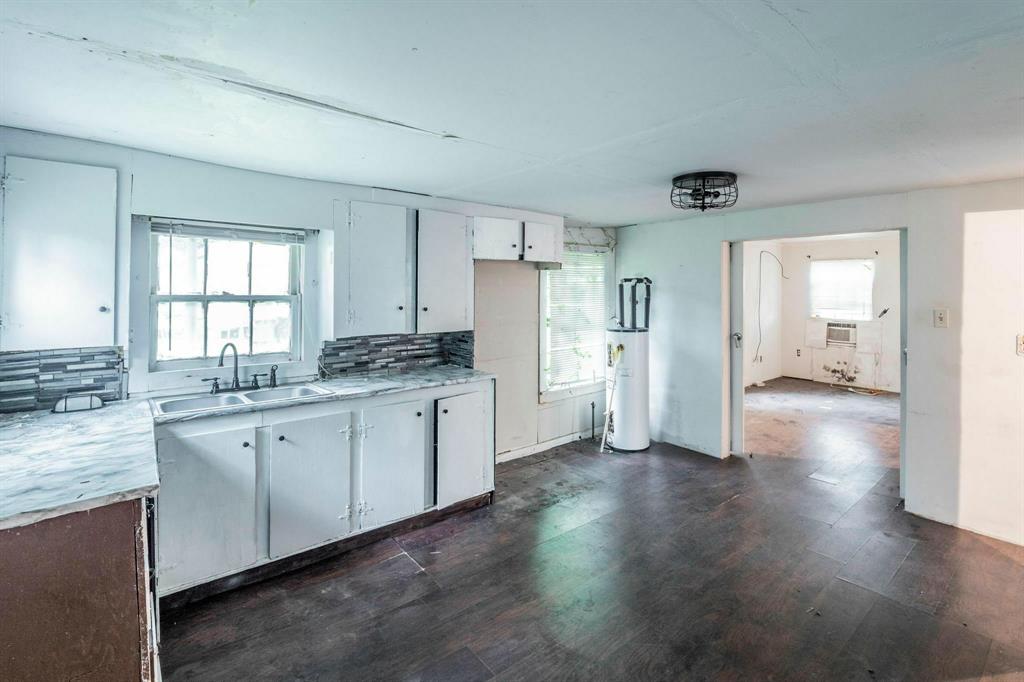 7988 Joy Street, Houston, Texas image 7