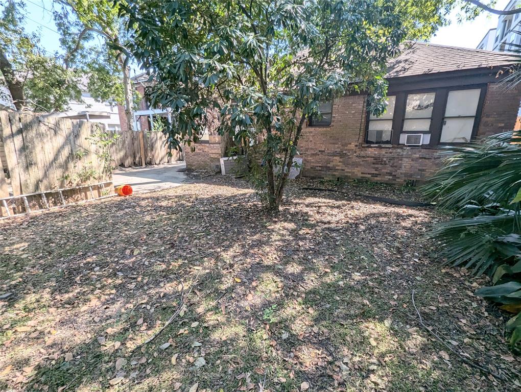 1934 Hawthorne Street, Houston, Texas image 7