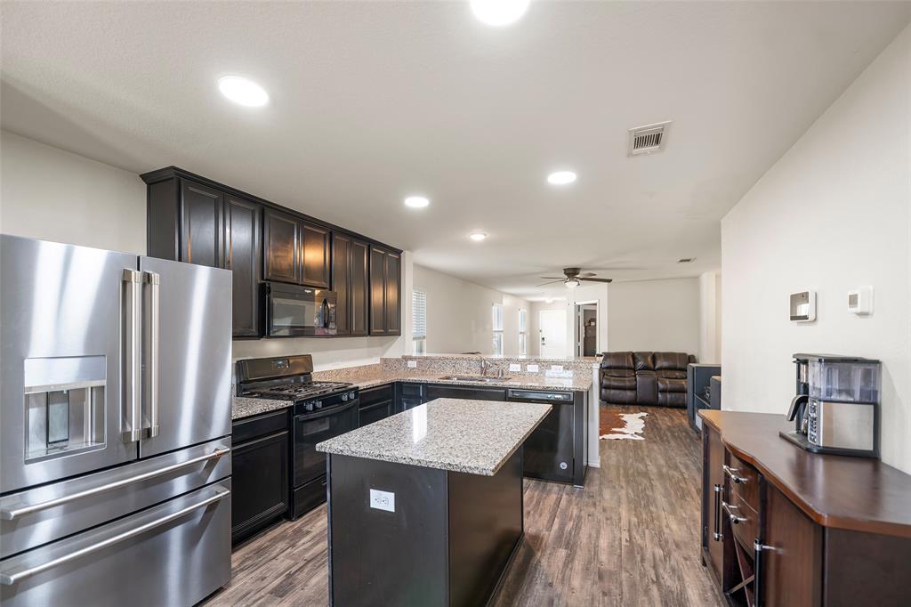 17827 Ryegrass Trail, Hockley, Texas image 4