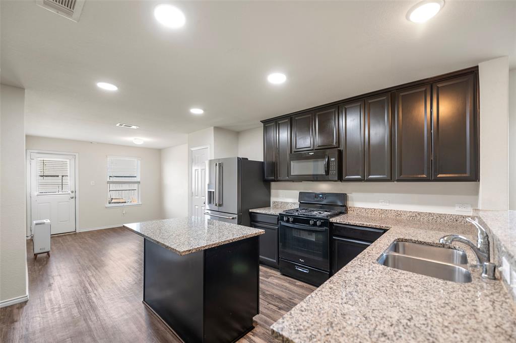 17827 Ryegrass Trail, Hockley, Texas image 5