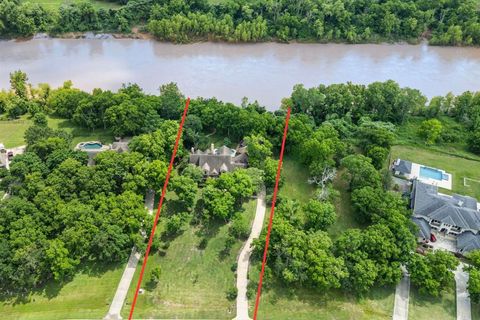 3215 Wellspring Lake Drive Fulshear TX 77441