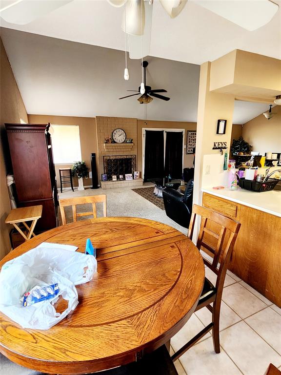 9015 Bayou Bluff Drive, Spring, Texas image 9