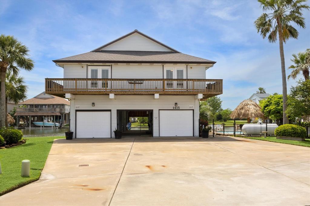 1415 Mango Drive