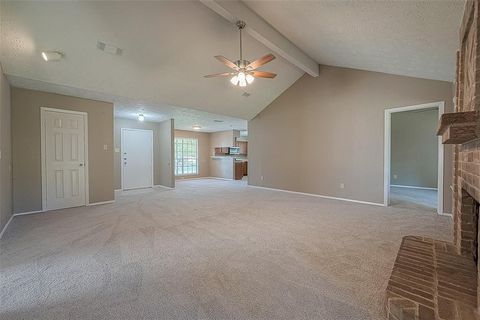 Single Family Residence in Houston TX 9611 Thistle Trail Drive 7.jpg