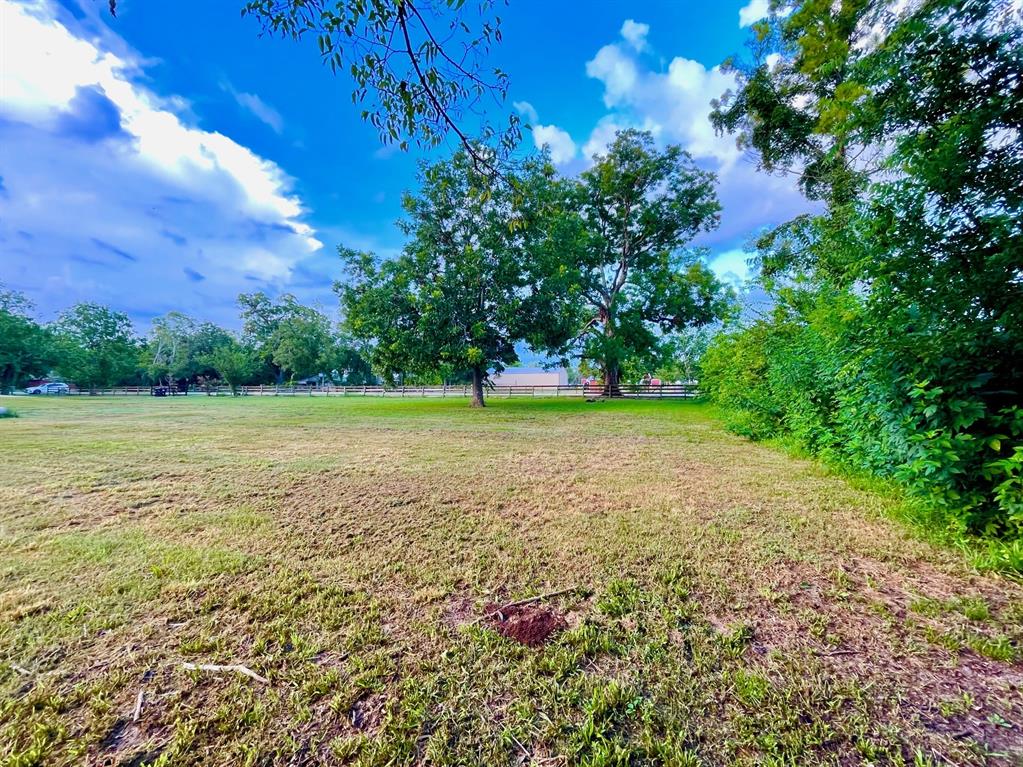 Broncho Road, Simonton, Texas image 2