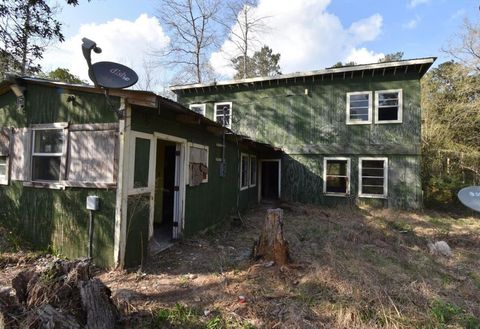 Photo of 259 Road 2751, Cleveland, TX 77327 (MLS # 88643077) Photo of 259 Road 2751, Cleveland, TX 77327 (MLS # 88643077)