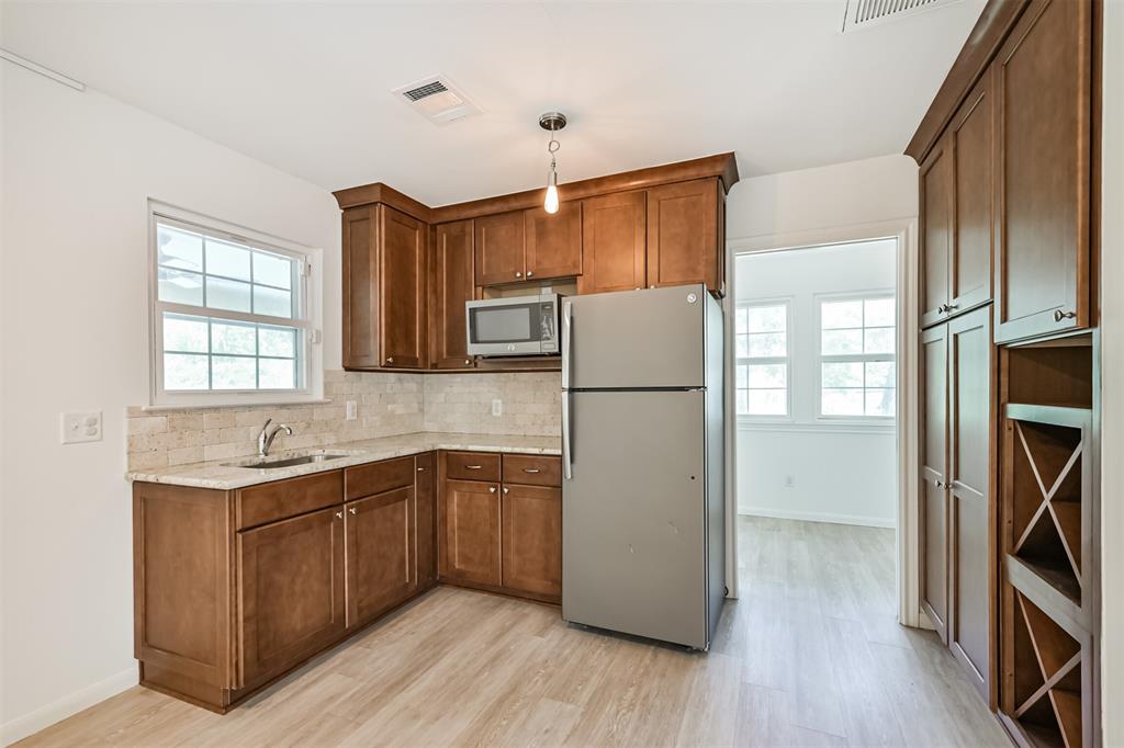7075 Cayton Street, Houston, Texas image 26