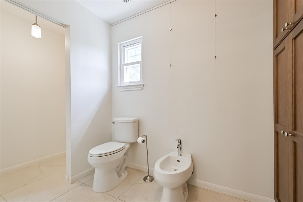 7075 Cayton Street, Houston, Texas image 35