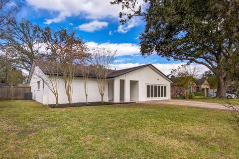 A home in Alvin