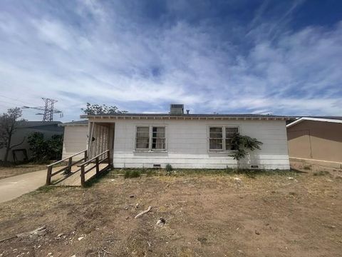 Photo of 1303 Doran Drive, Odessa, TX 79761 (MLS # 82242939)