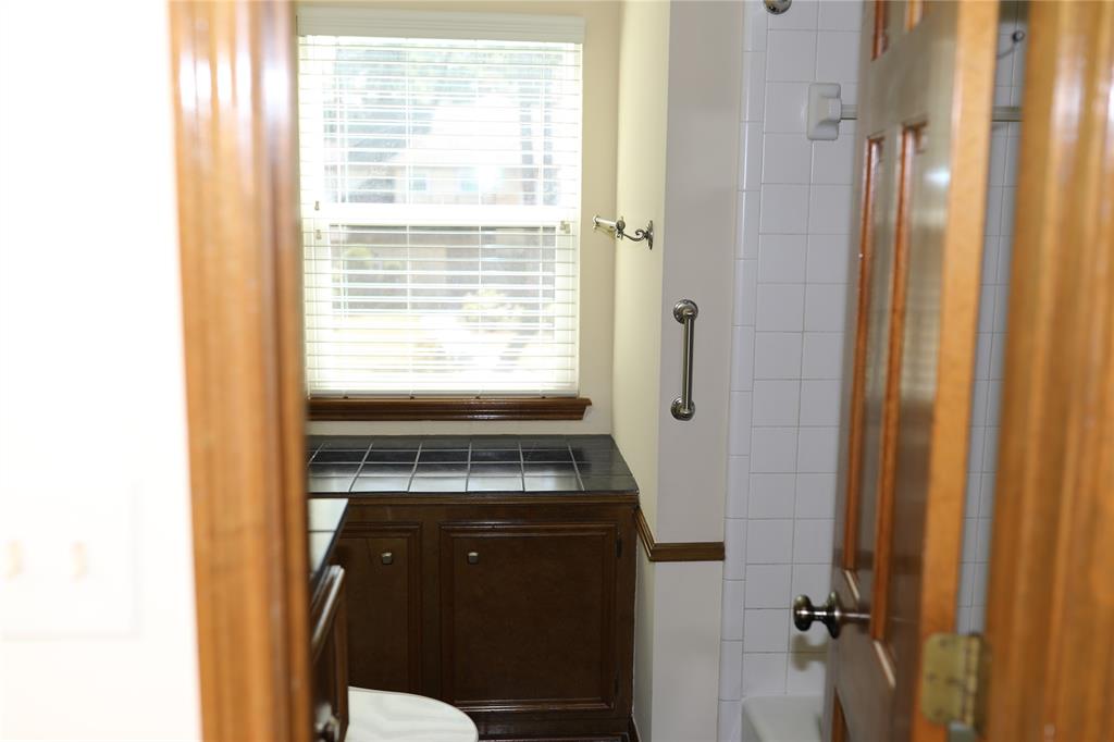 3003 Roseheath Lane, Houston, Texas image 38