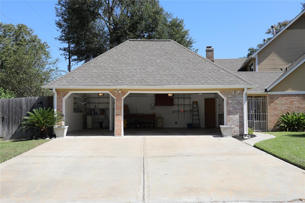 3003 Roseheath Lane, Houston, Texas image 5