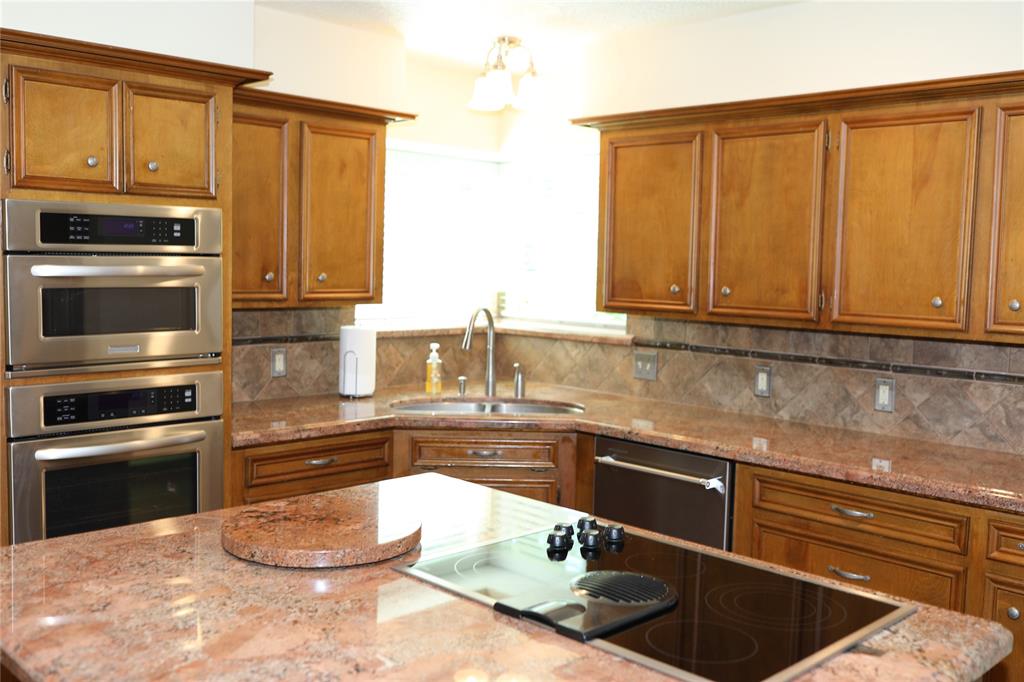 3003 Roseheath Lane, Houston, Texas image 23