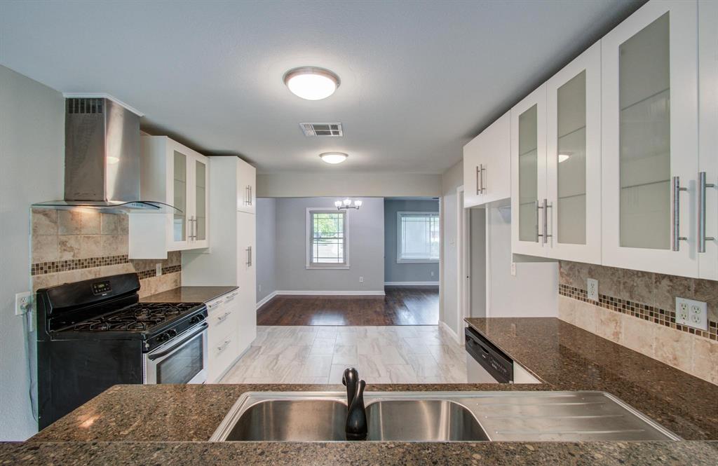 4621 W 43rd Street, Houston, Texas image 14
