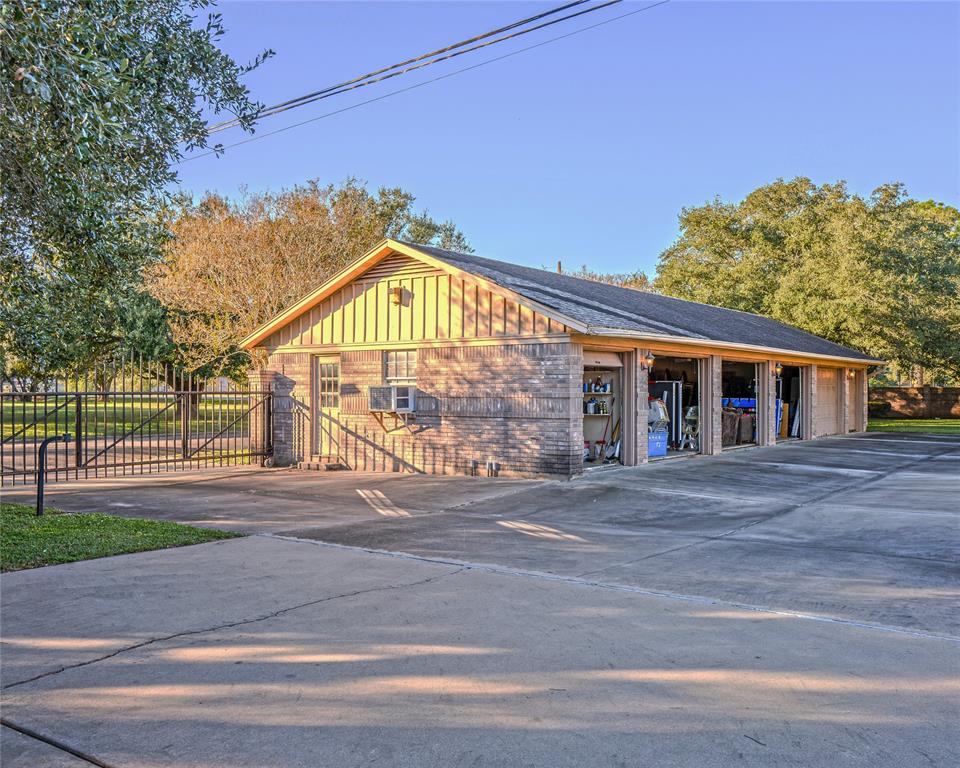 705 6th Street St, Bay City, Texas image 38