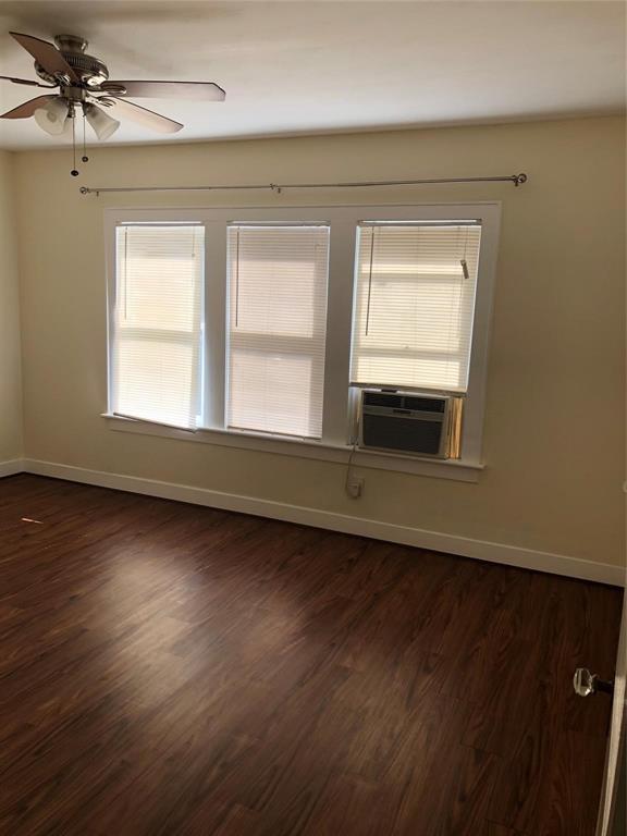 1625 Fourcade Street #RIGHT, Houston, Texas image 7