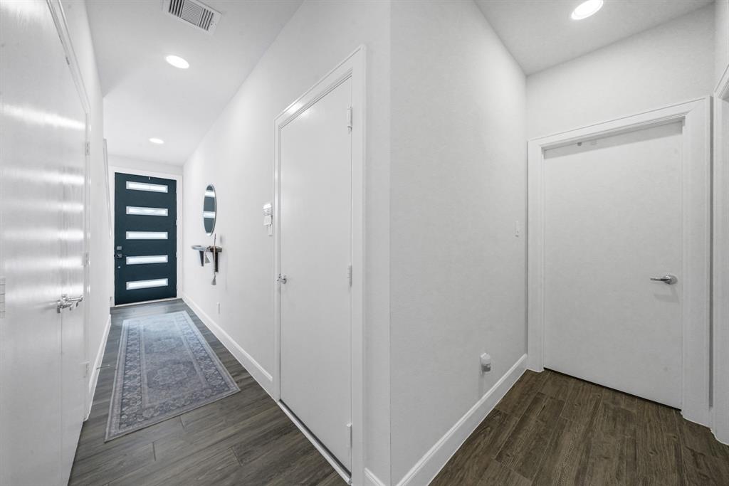 508 W Donovan Street #D, Houston, Texas image 25
