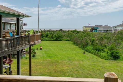 A home in Crystal Beach