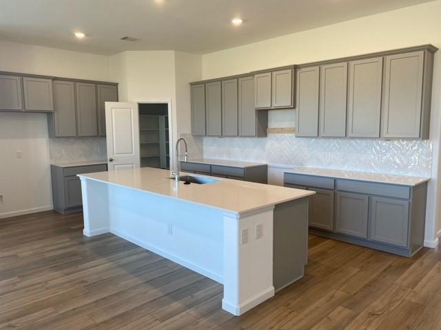 5375 Pompano Loop, Baytown, Texas image 3