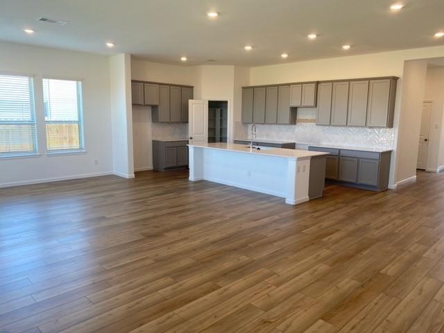 5375 Pompano Loop, Baytown, Texas image 6