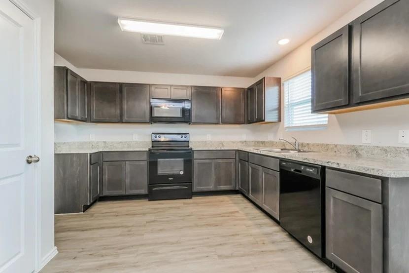 2602 Camrola Way