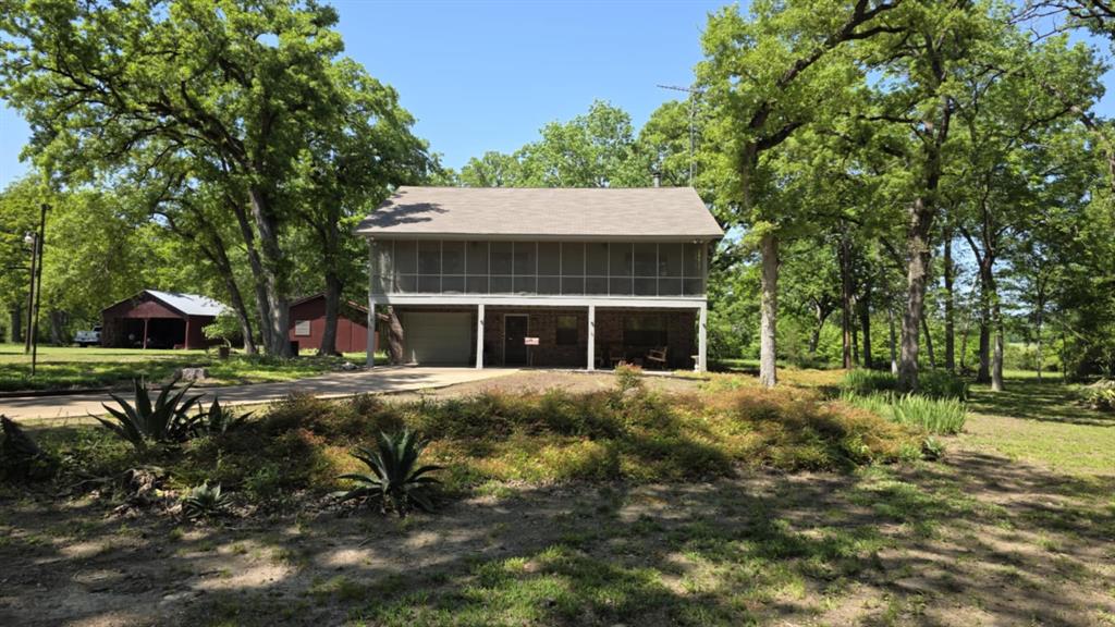 729 County Road 4040, Crockett, Texas image 1