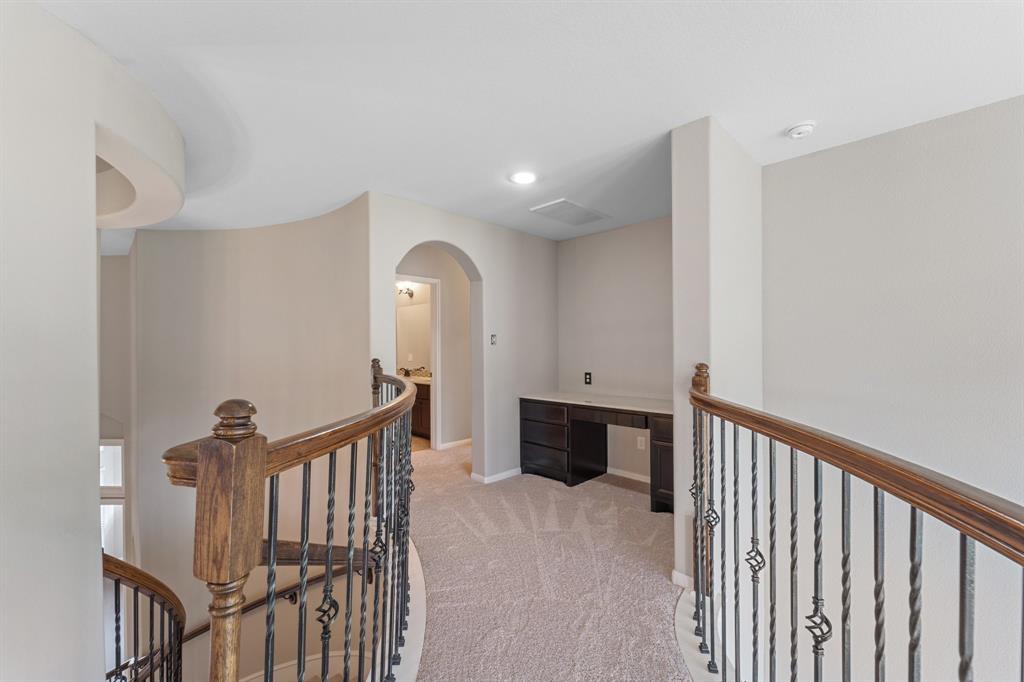 126 Honeysuckle Vine Drive, Rosenberg, Texas image 20