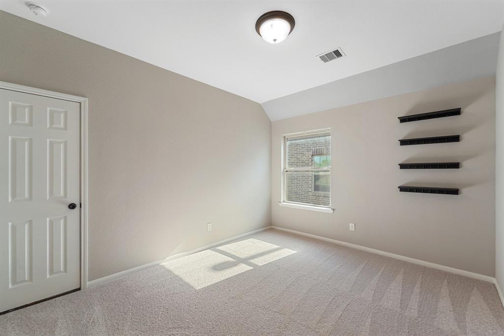 126 Honeysuckle Vine Drive, Rosenberg, Texas image 23