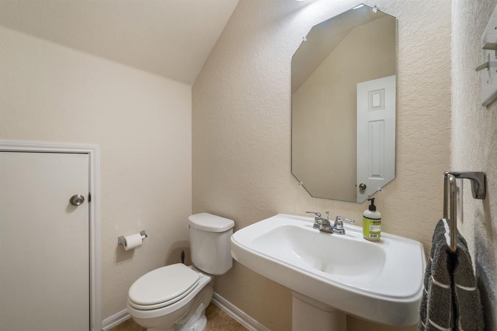 20738 Quartz Creek Lane, Humble, Texas image 24