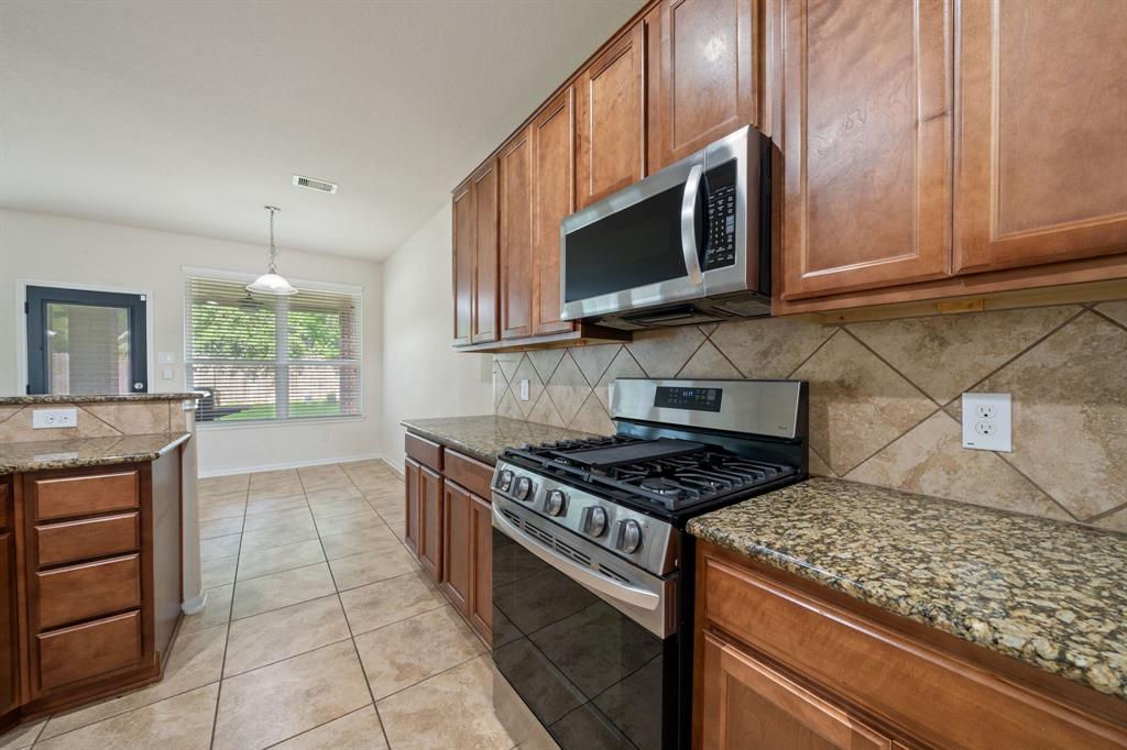 20738 Quartz Creek Lane, Humble, Texas image 10