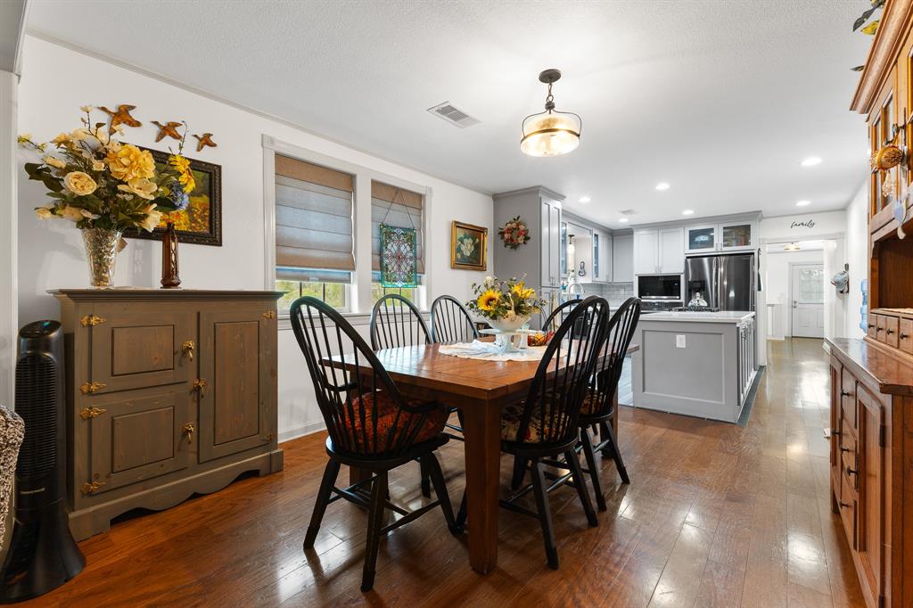 2120 73rd Street, Galveston, Texas image 6