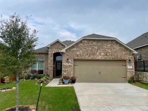 Single Family Residence in Conroe TX 665 Red Elm Lane.jpg