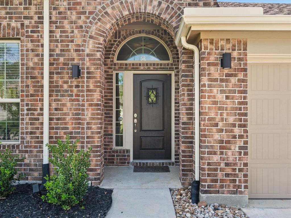 3018 Quarry Springs Drive, Conroe, Texas image 5