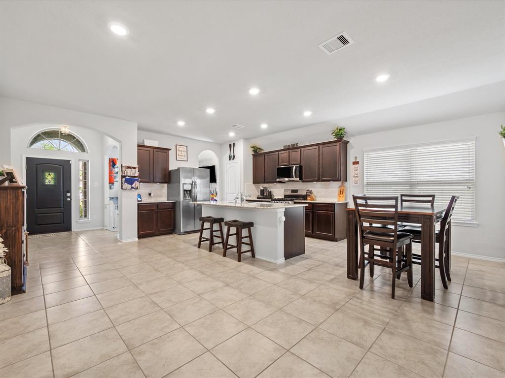 3018 Quarry Springs Drive, Conroe, Texas image 14