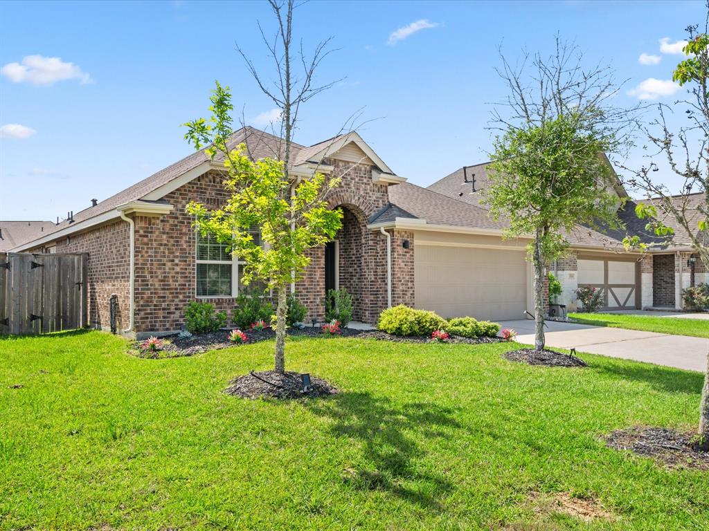 3018 Quarry Springs Drive, Conroe, Texas image 2