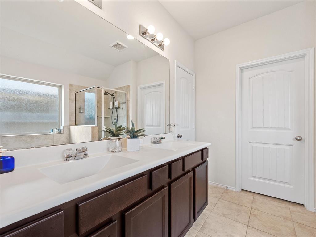 3018 Quarry Springs Drive, Conroe, Texas image 17