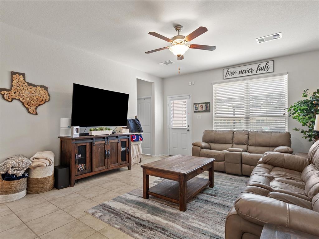 3018 Quarry Springs Drive, Conroe, Texas image 12
