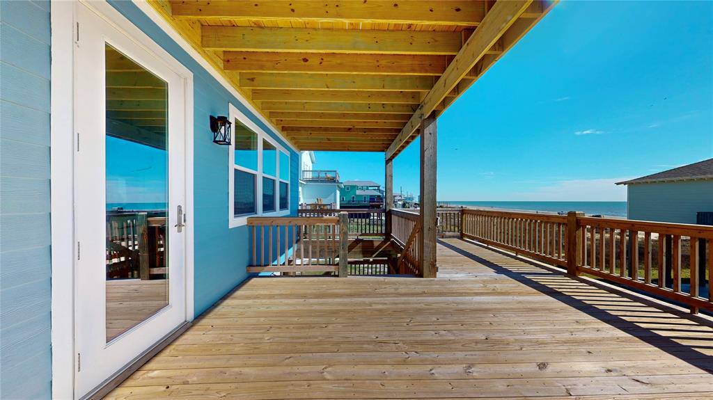 834 Kahla Drive, Crystal Beach, Texas image 9