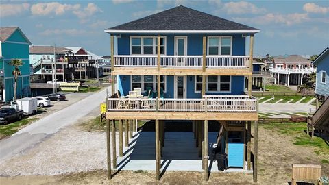 A home in Crystal Beach